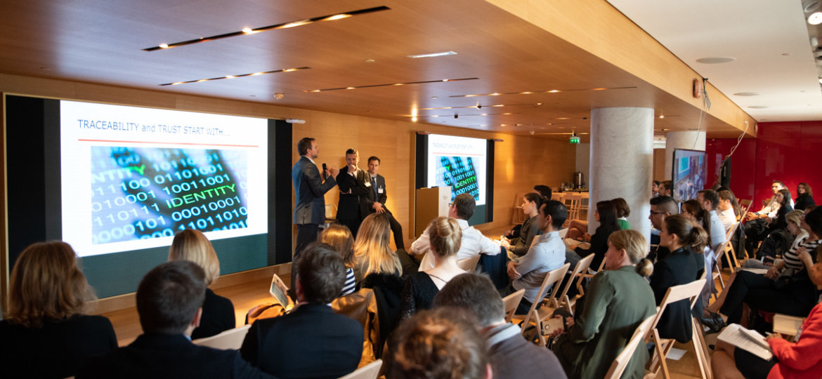 © Roeland Verhallen - www.roelandverhallen.com